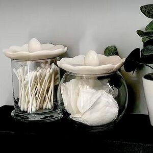 Flower Trinket Dish Matte Finish Off White 4.5” Glass Topper Room Storage NEW